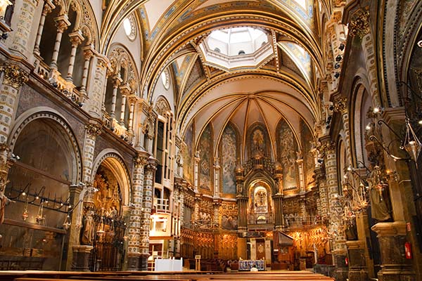Visit Montserrat Monastery from Barcelona (Spain)
