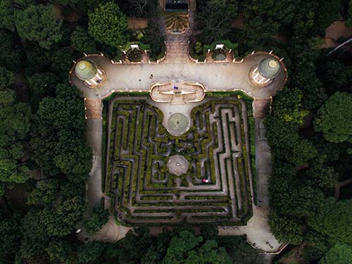 labyrinth park barcelona